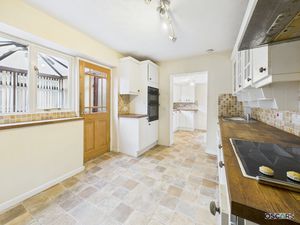 Photo 13- click for photo gallery